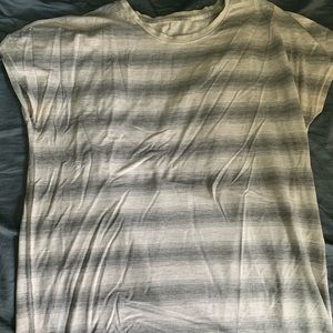 NWT Size 6 Lululemon tshirt